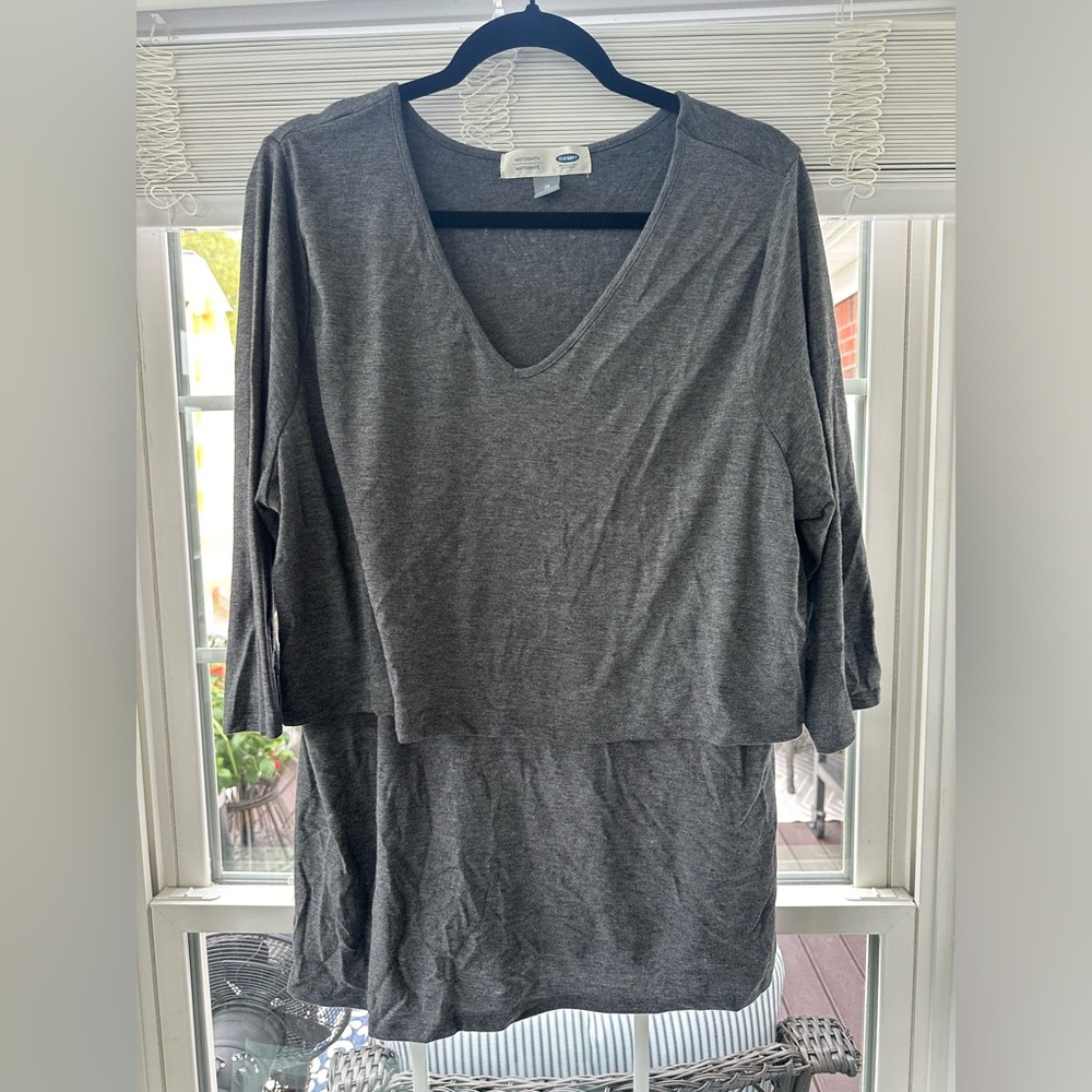 Old navy XL gray maternity nursing tee